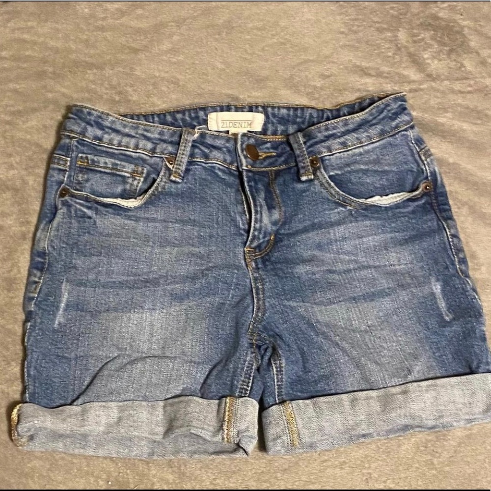 Mom Shorts